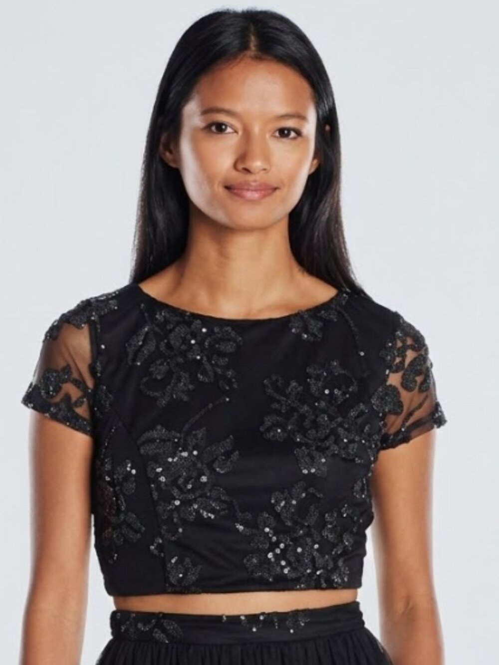 NWT Speechless | Open Back Short Sleeve Mesh Floral Crop Top in Black | Size 11